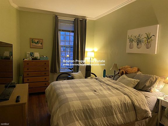 456 Beacon #5 Boston - Back Bay Unit Photo 2