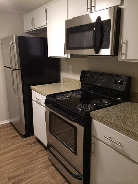 1st image of 900 N Center St