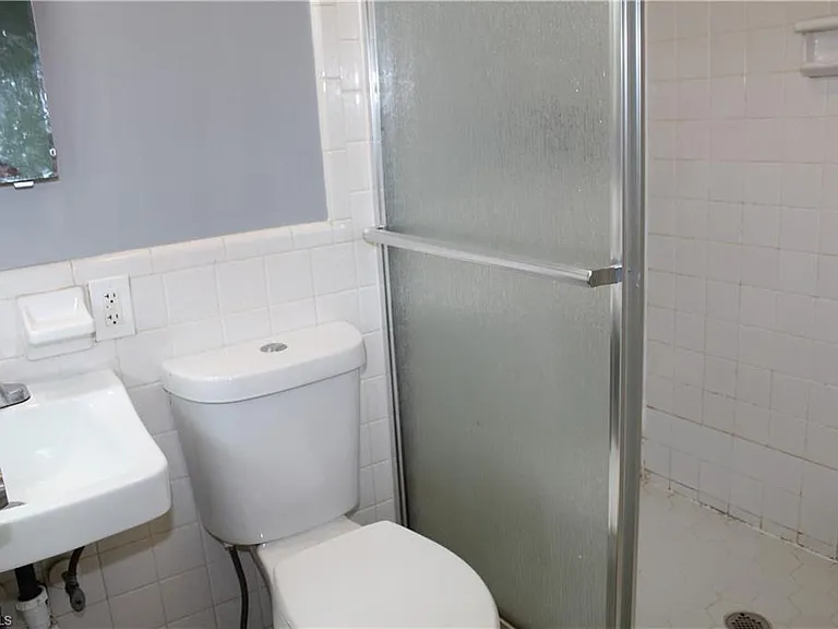 334 Cape Coral Pkwy W #1 — Photo 10