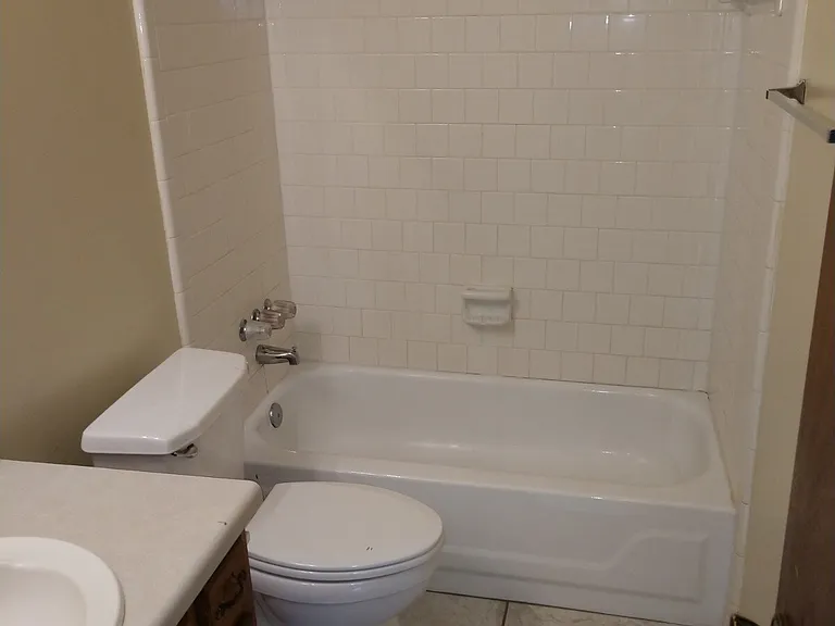 104 Richard Way — Photo 2