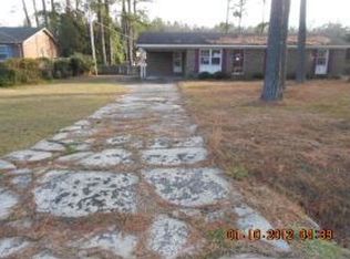 3650 Longleaf Dr NE, Elm City, NC 27822