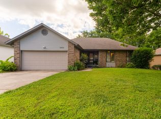 3475 S Ridgecrest Ave, Springfield, MO 65807