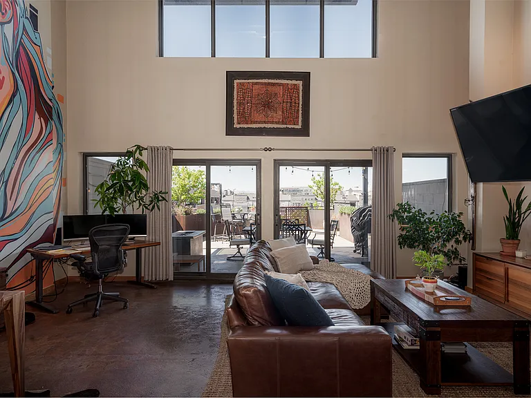 2715 Blake St #204 — Photo 8