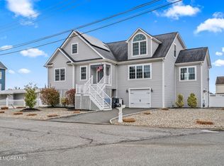 1825 Cable Dr, Toms River, NJ