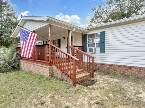 1422 Cat Mar Rd, Niceville, FL 32578