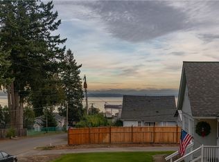 7312 E Maple St, Port Orchard, WA 98366