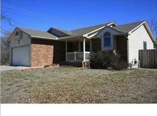 340 N Driftwood Ct, Rose Hill, KS 67133