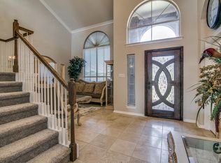 8810 Watersway Dr, Rowlett, TX 75088