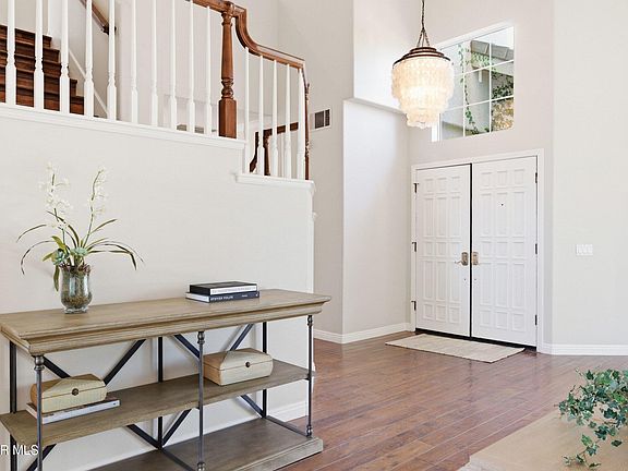 3rd image of 1329 La Culebra Cir