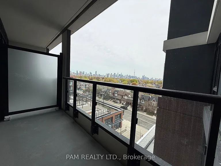 858 Dupont St #639 — Photo 18
