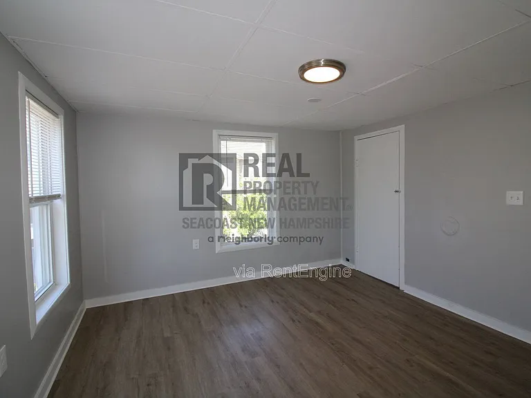 61 3rd St #201 — Photo 5