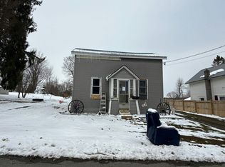 123 W Irving St, Corry, PA 16407