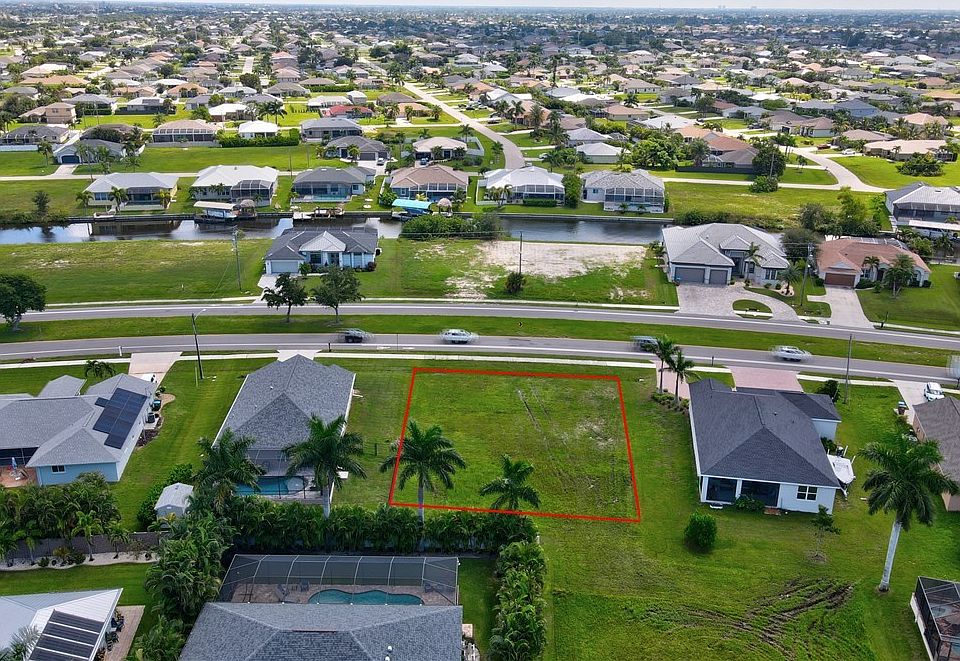 1st image of 2536 Surfside Blvd