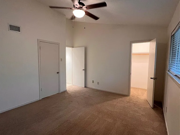 5538 Holly St #311 — Photo 22