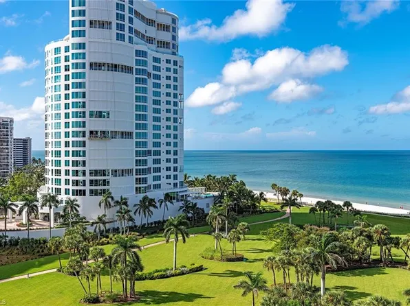 4251 Gulf Shore BLVD N #11B, NAPLES, FL 34103