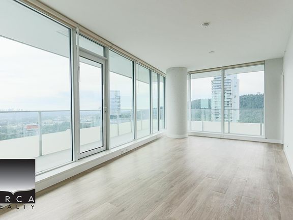 2nd image of 567 Emerson St #3609