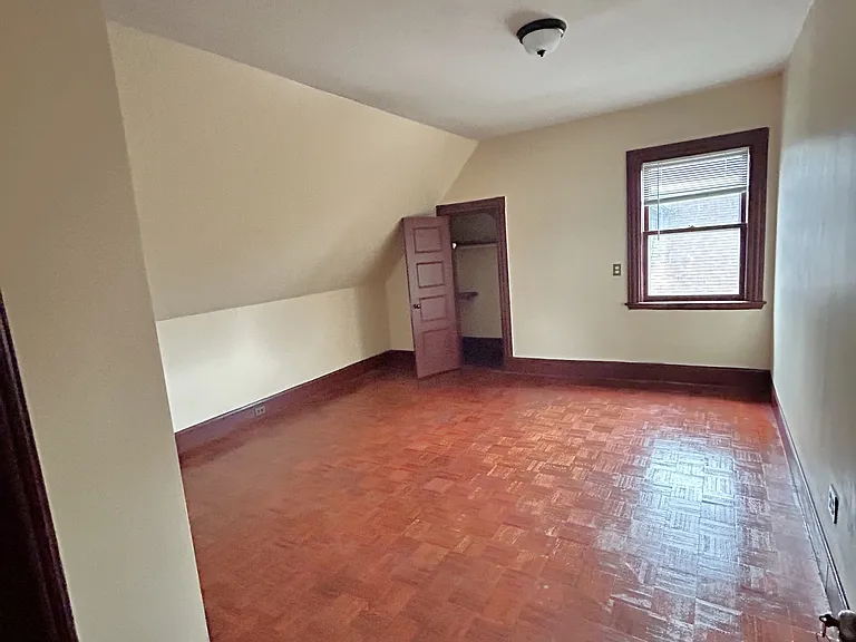 3rd floor - bedroom #3