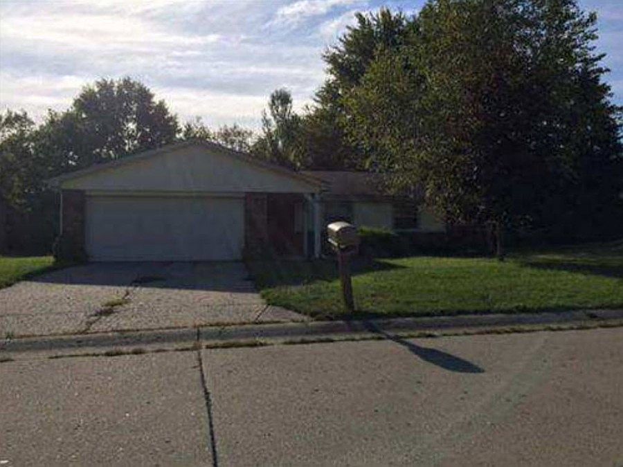 1st image of 8101 Clayburn Dr