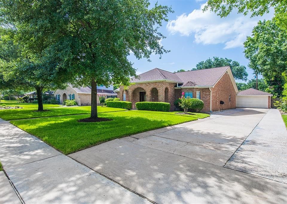 15918 Lakeview Dr, Jersey Village, TX 77040 Zillow