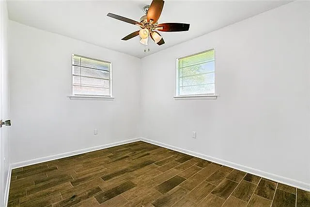 1213 Hesper Ave — Photo 11
