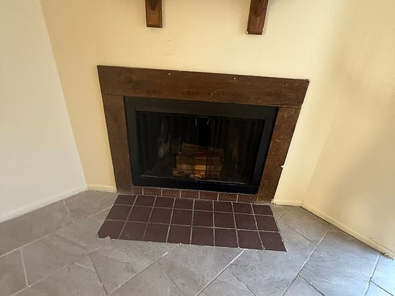 4th image of 1636 Jade Ave APT A-b
