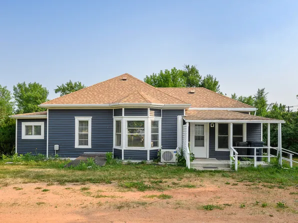 421 Roosevelt St, Turtle Lake, ND 58575