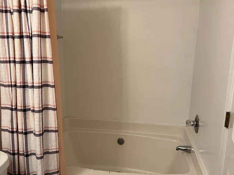 1564 Eastern Sunrise Ln #1564 — Photo 4