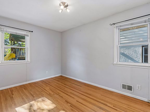 Upstair master bedroom