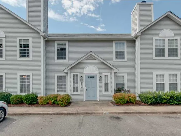 4817 Station House Ln, Virginia Beach, VA 23455