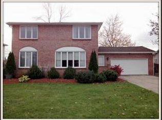 251 Sundown Trl, Amherst, NY 14221