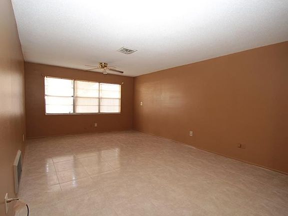 2nd image of 2311 Moore Haven Dr E