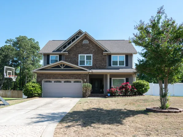 5565 Pershing Dr, Dalzell, SC 29040