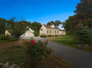 143 Jenckes Hill Rd, Lincoln, RI 02865