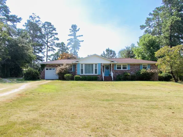 176 Highland Dr, Greenwood, SC 29649