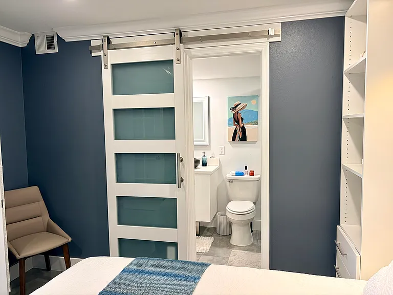1505 N Riverside Dr #1403 — Photo 16