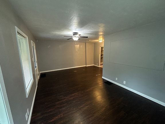 5th image of 3844 E Pleasant Run Parkway North Dr