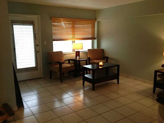 5th image of 1498 Jefferson Ave APT 407