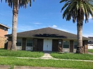 2104 Valmar St, Meraux, LA 70075