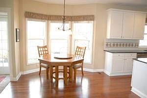 5th image of 7442 Tottenham Pl