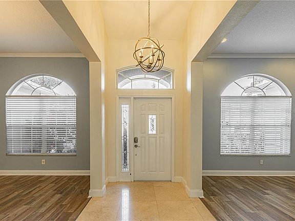 4th image of 10022 Oakside Ct