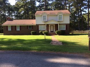 1566 Cambridge Dr, Greenville, NC 27834