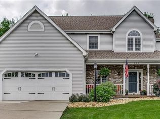 300 Scarlet Peak Ct, Cranberry Township, PA 16066