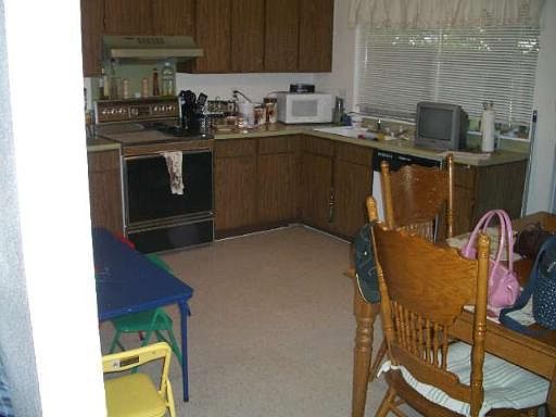 5th image of 6524 / 6522 MONTGOMERY DR