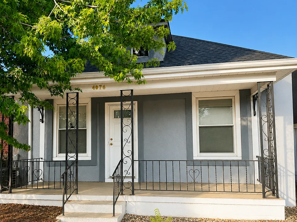 4876 Lowell Blvd