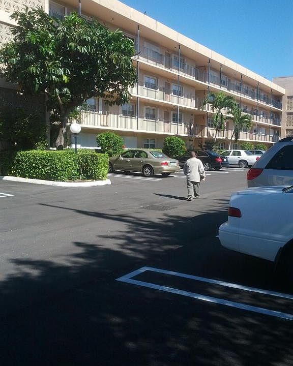 1st image of 2016 S Federal Hwy APT 305