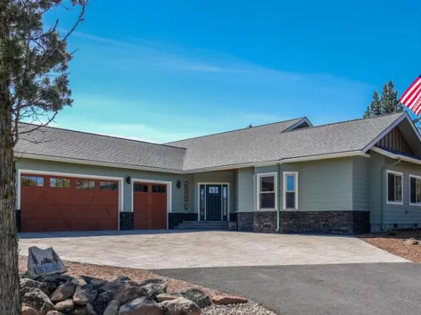 9320 Pipit Ct, Klamath Falls, OR 97601