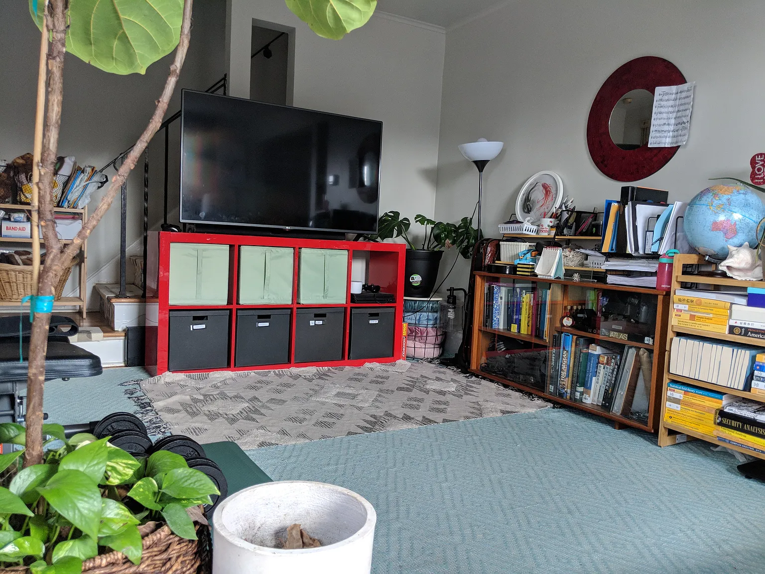2349 Eldridge St — Photo 3
