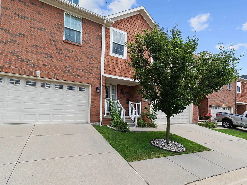 14100 Terrace Ct