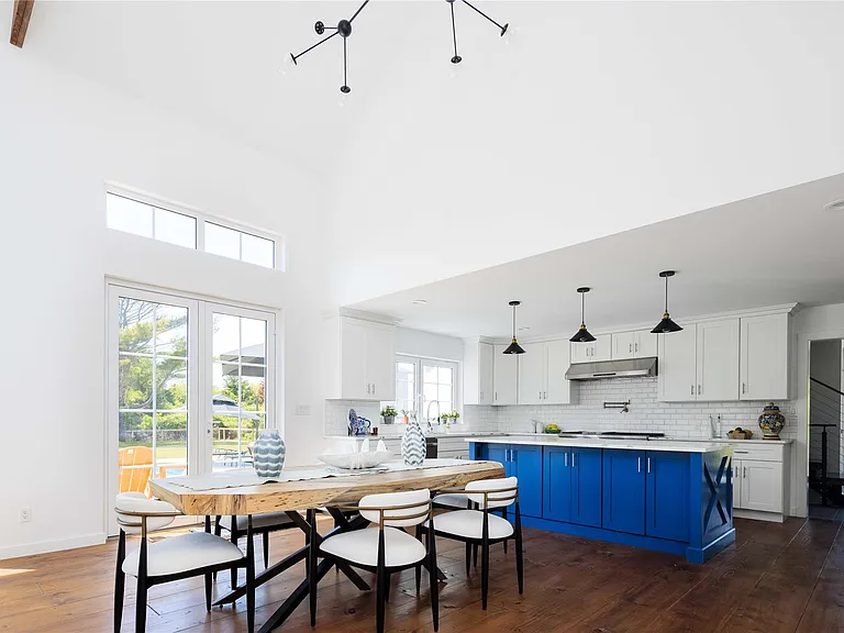 505 Plum Island Ln — Photo 6
