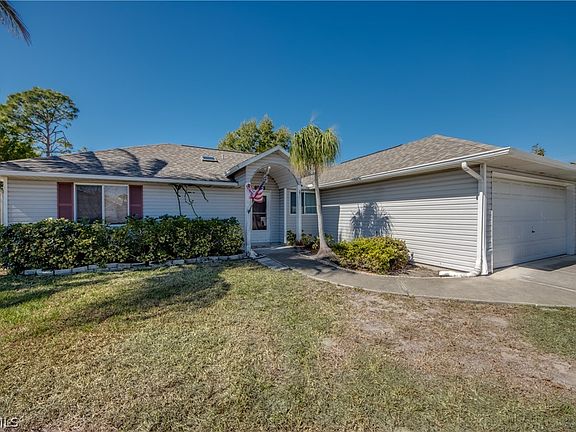 3rd image of 18510 Phlox Dr